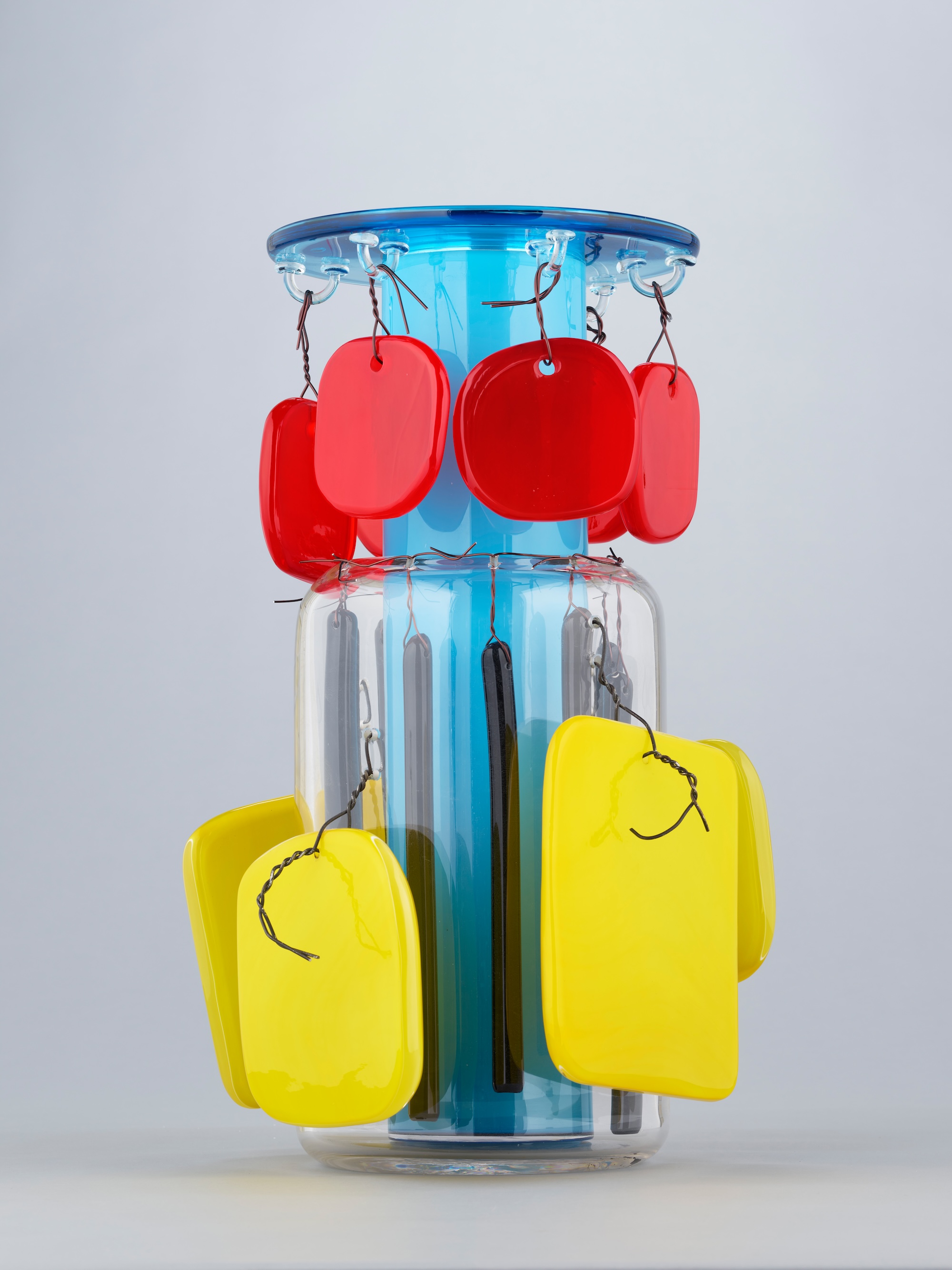 Ettore SOTTSASS, Vase no. 17, 2006, Artizon Museum, Ishibashi Foundation © Erede Ettore Sottsass